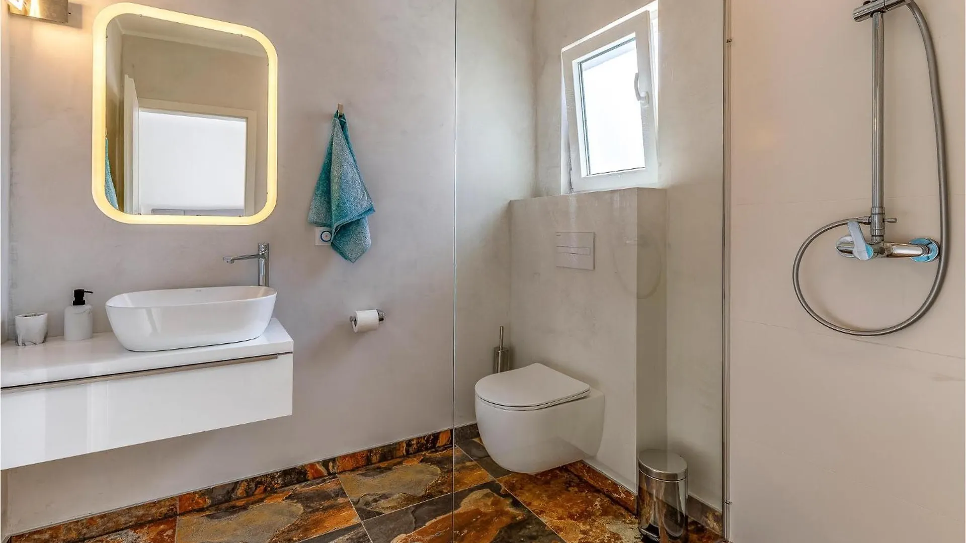 Beautiful Apartment In Madulin With Kitchen Medulin