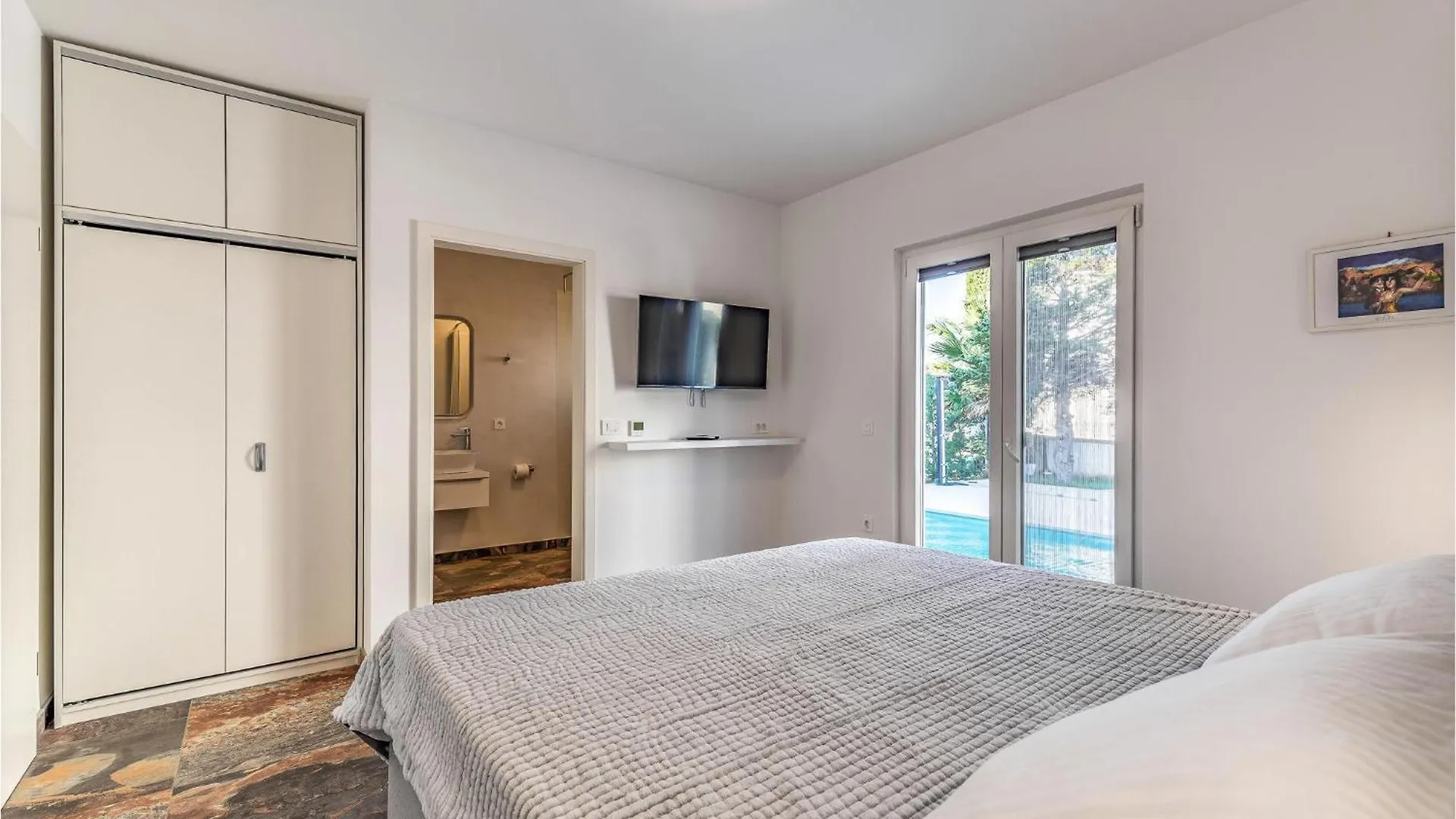 Beautiful Apartment In Madulin With Kitchen Medulin Croacia